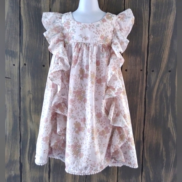 cupcakes & cashmere Other - Cupcakes and Cashmere Girls Dress Size 7